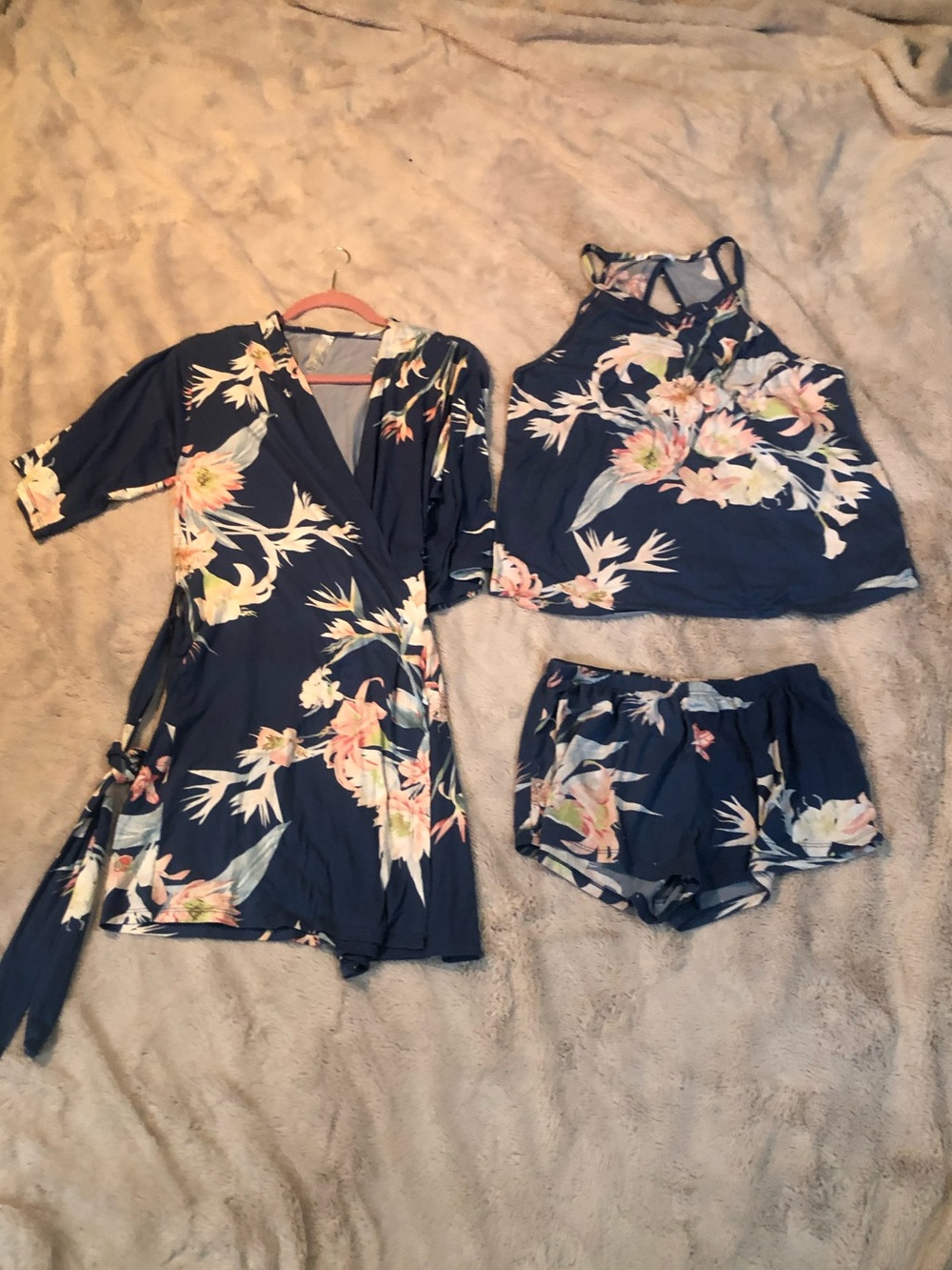 FLORA Women’s Medium Blue Floral Print 3-Piece Pajama Set